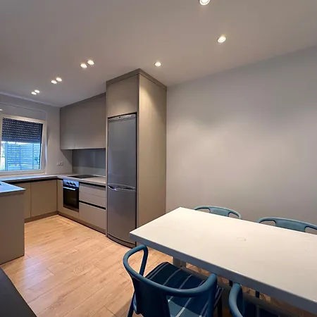 Iria Apartment *